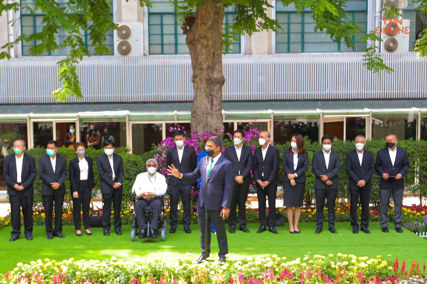 ชัชชาติ เปิดตัวรองผู้ว่าฯกทม. ย้ำนโยบายโปร่งใส ลงพื้นที่สัญจรห้ามทำป้ายต้อนรับ