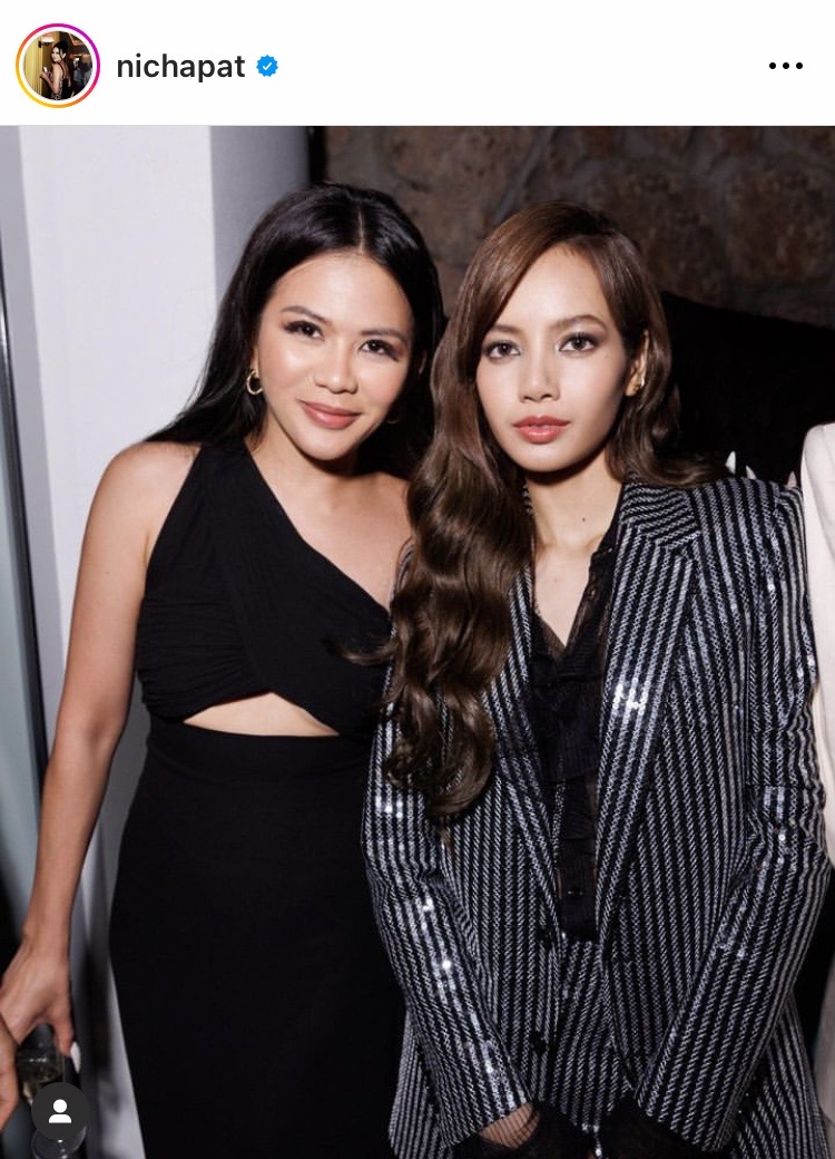 กระทบไหล่ไอดอลรัวๆ!! 'ป่าน ณิชาภัทร' พบ 'ลิซ่า - วี BTS - ฮยอนจิน Stray Kids' กระทบไหล่ไอดอลรัวๆ!! 'ป่าน ณิชาภัทร' พบ 'ลิซ่า - วี BTS - ฮยอนจิน Stray Kids'