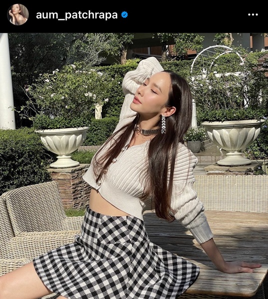 อั้ม ยังไม่คิดเรื่องแต่ง ไฮโซพก พ่อแม่ไม่เร่ง! แย้มราคาต้นกระบองเพชร 250,000 บาท อั้ม ยังไม่คิดเรื่องแต่ง ไฮโซพก พ่อแม่ไม่เร่ง! แย้มราคาต้นกระบองเพชร 250,000 บาท