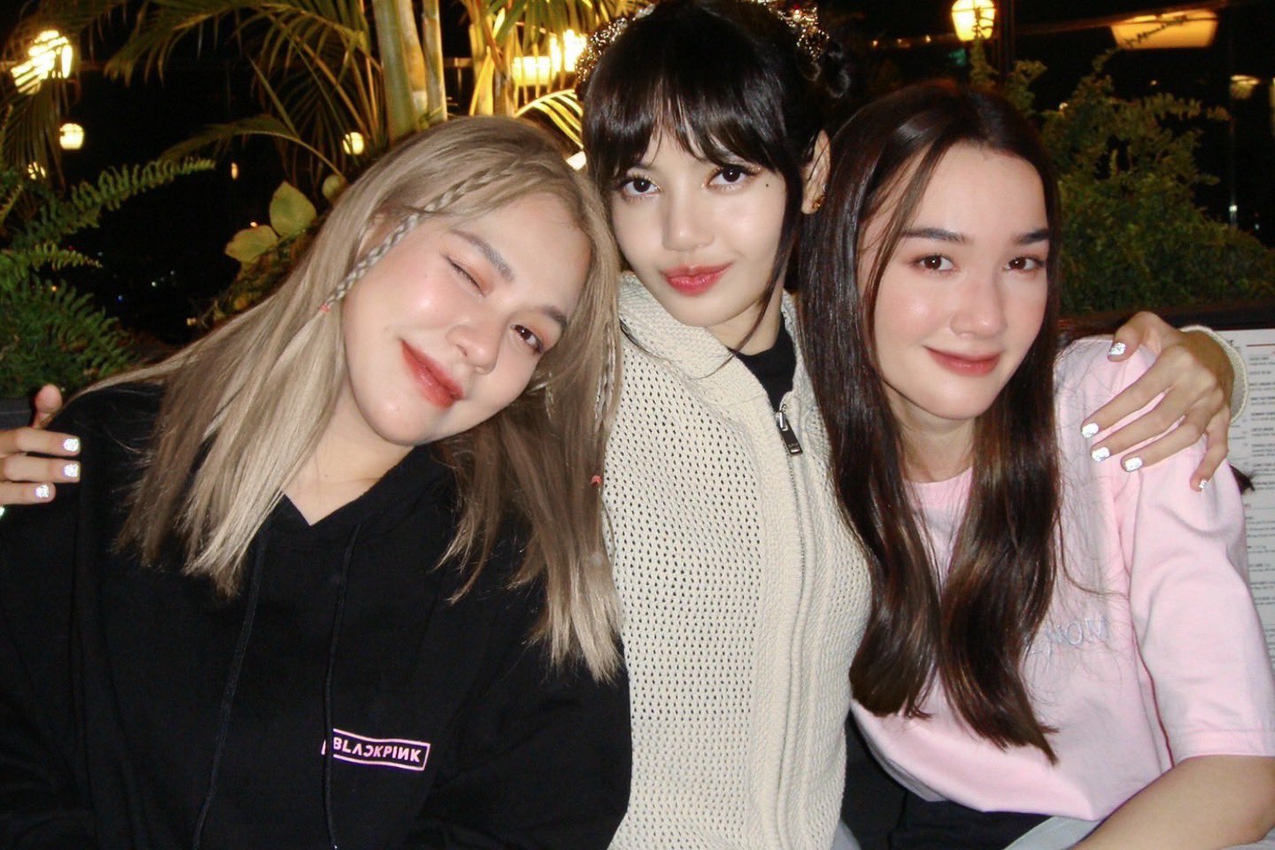 ประเดิมกล้องใหม่ เดียร์น่า ฟลีโป ลงภาพสุดคิวต์กับ ลิซ่า