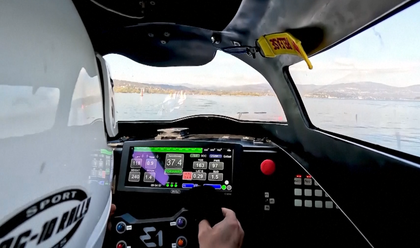 “Steve Aoki” เตรียมลงแข่งขับเรือเร็ว “ UIM E1 World Championship”