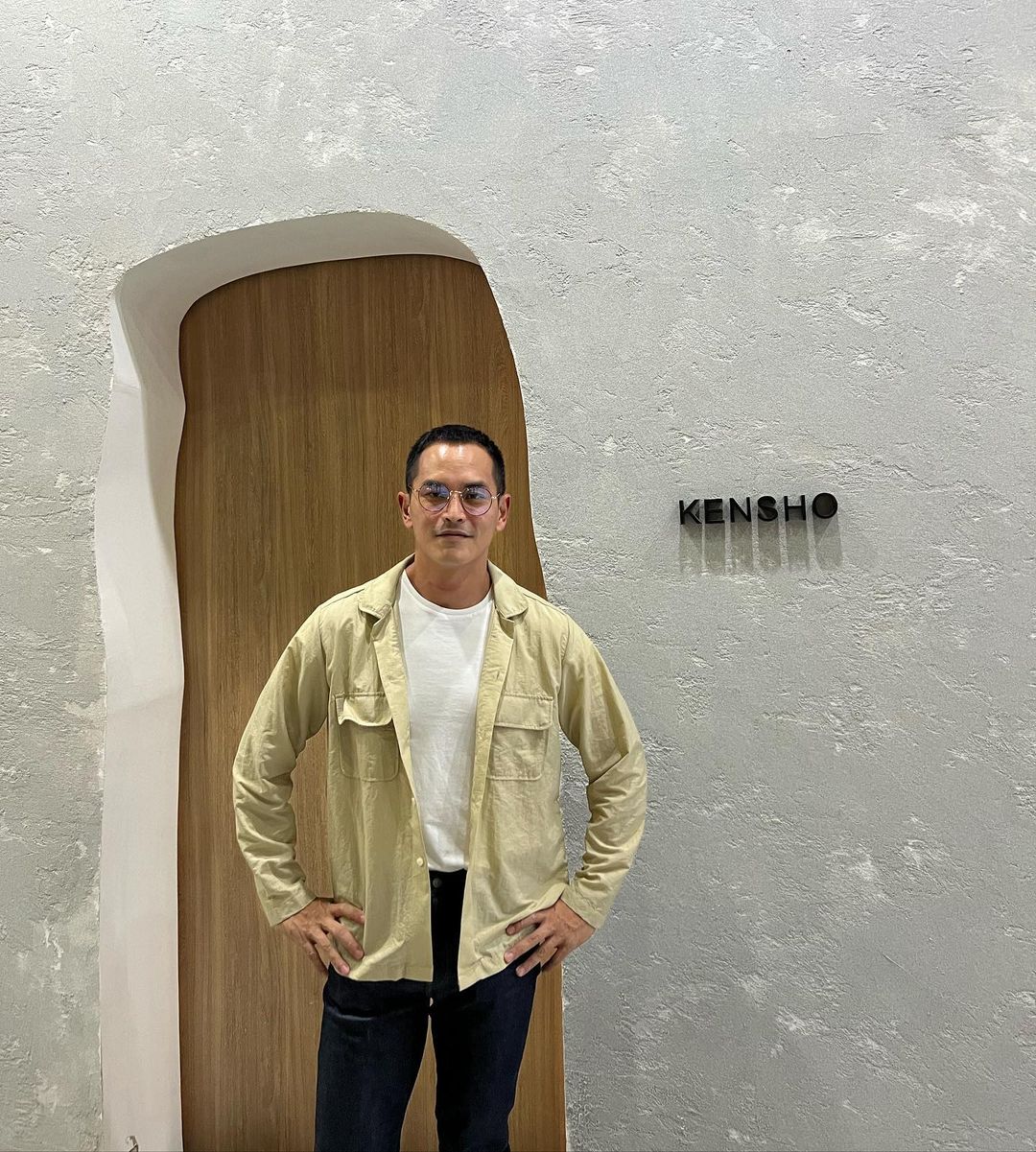 จับโป๊ะ! สงกรานต์ ควง มายด์ พบคุณหมอเสริมความสวยหล่อ ด้วยกัน