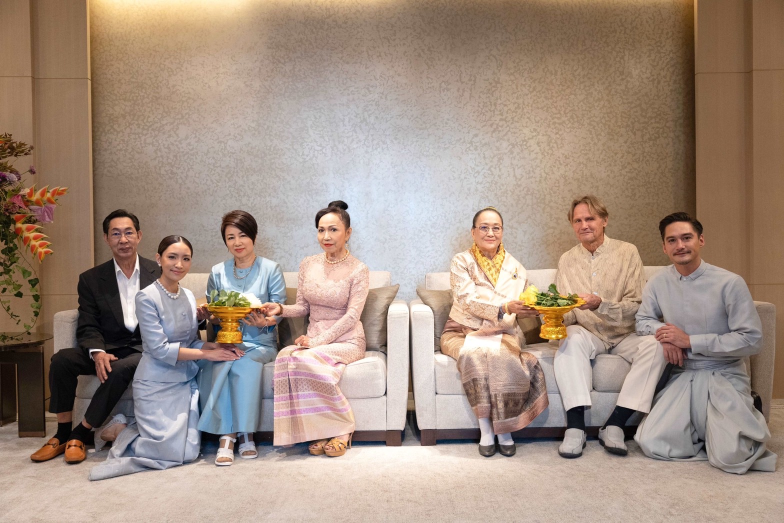 ประมวลภาพงานช่วงเช้า อนันดา-ณิชชา เข้าพิธีมงคลสมรสชื่นมื่น!