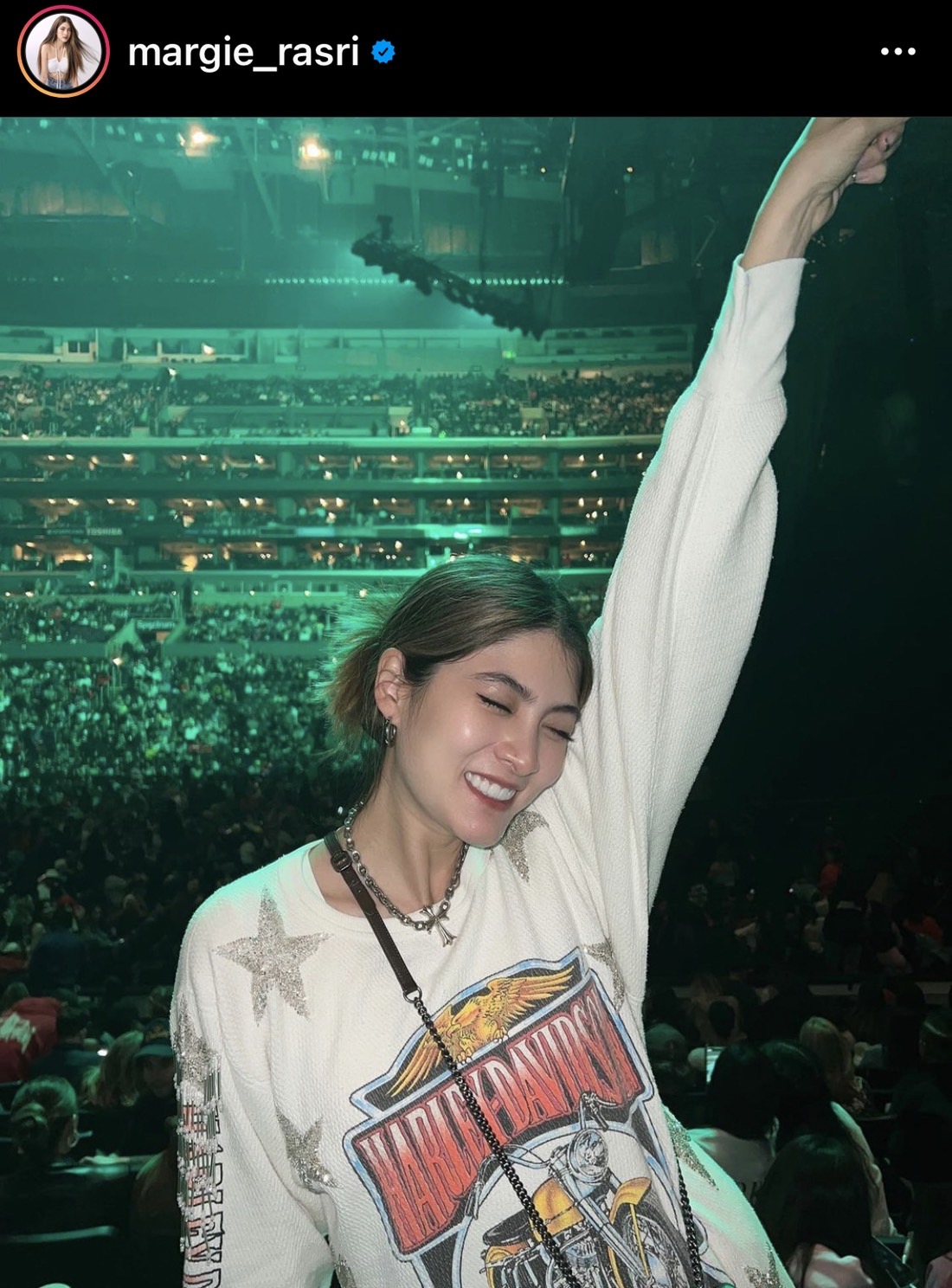 มาร์กี้ กรี๊ดคอแตก!! ดูคอนเสิร์ต จัสติน บีเบอร์ หลังเตรียมตัวมากว่าครึ่งปี! มาร์กี้ กรี๊ดคอแตก!! ดูคอนเสิร์ต จัสติน บีเบอร์ หลังเตรียมตัวมากว่าครึ่งปี!