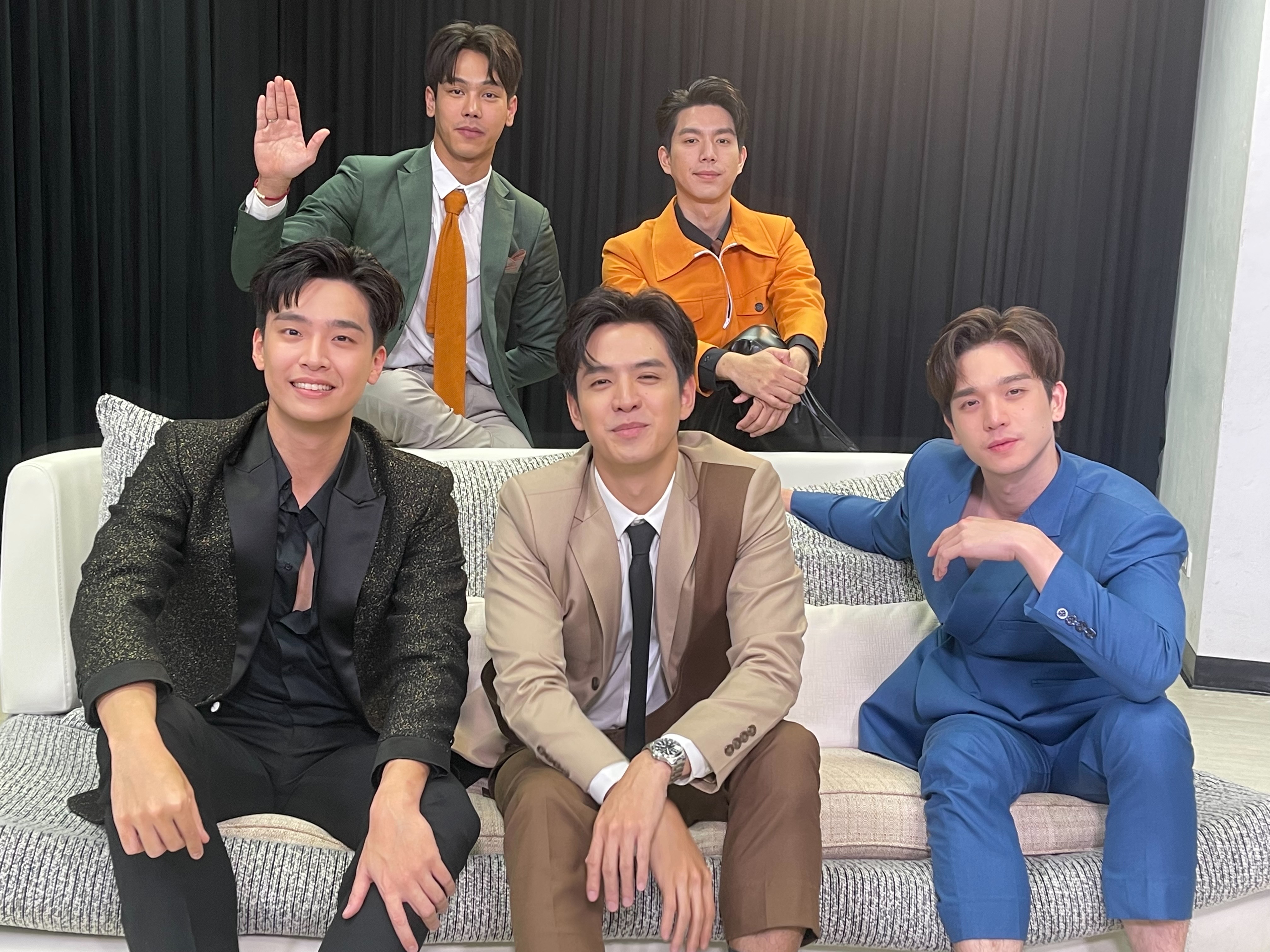 เปิดโมเมนต์วันเกิด “ฟิล์ม ธนภัทร” เหล่าพระเอกดังร่วมอวยพร เปิดโมเมนต์วันเกิด “ฟิล์ม ธนภัทร” เหล่าพระเอกดังร่วมอวยพร