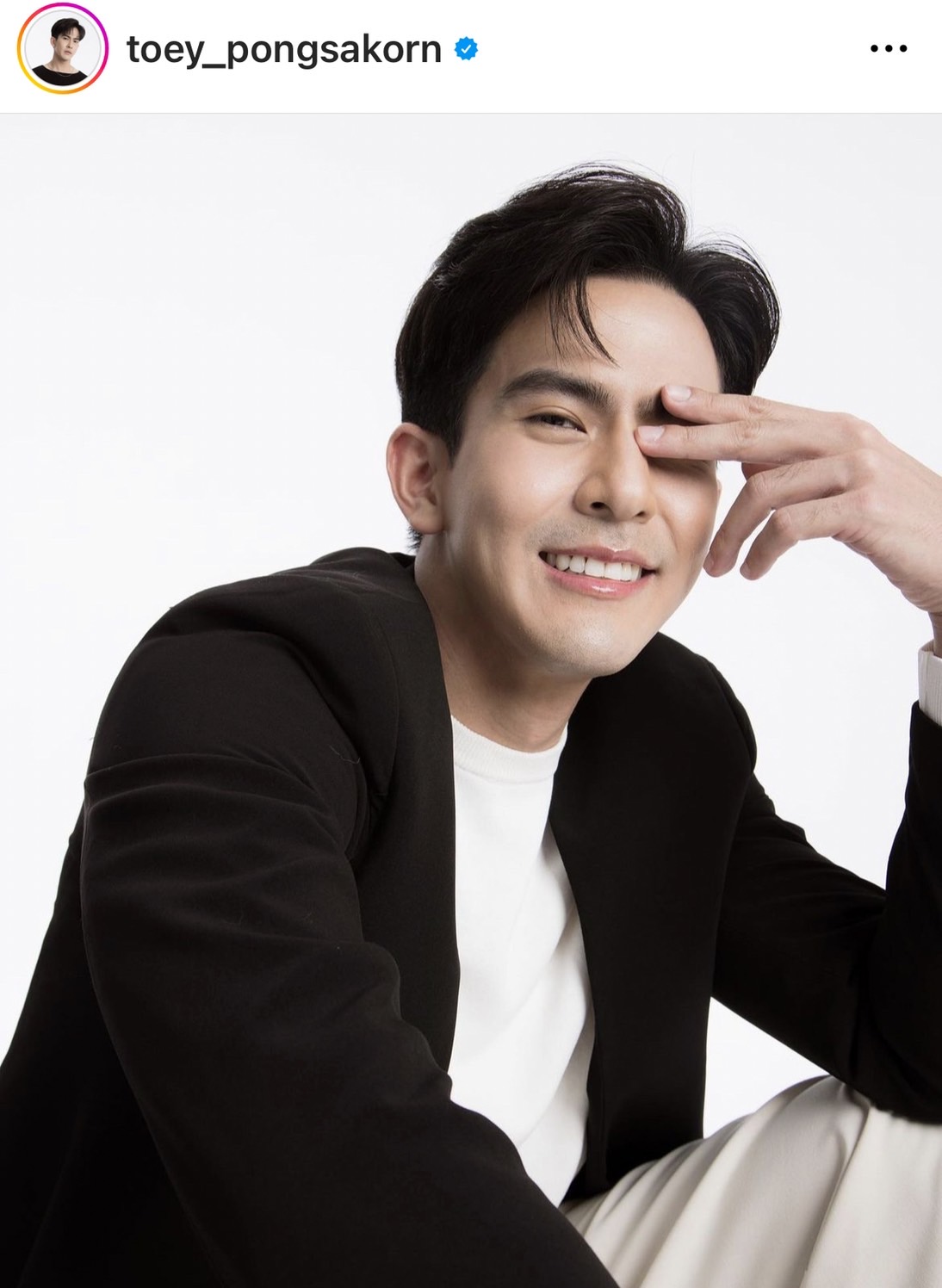 โซเชียลชื่นชม!!  เต้ย พงศกร แฟนบอยตัวยงโผล่คอนเสิร์ต แจ็คสัน หวัง ไม่ใช่อภิสิทธิ์ดารา