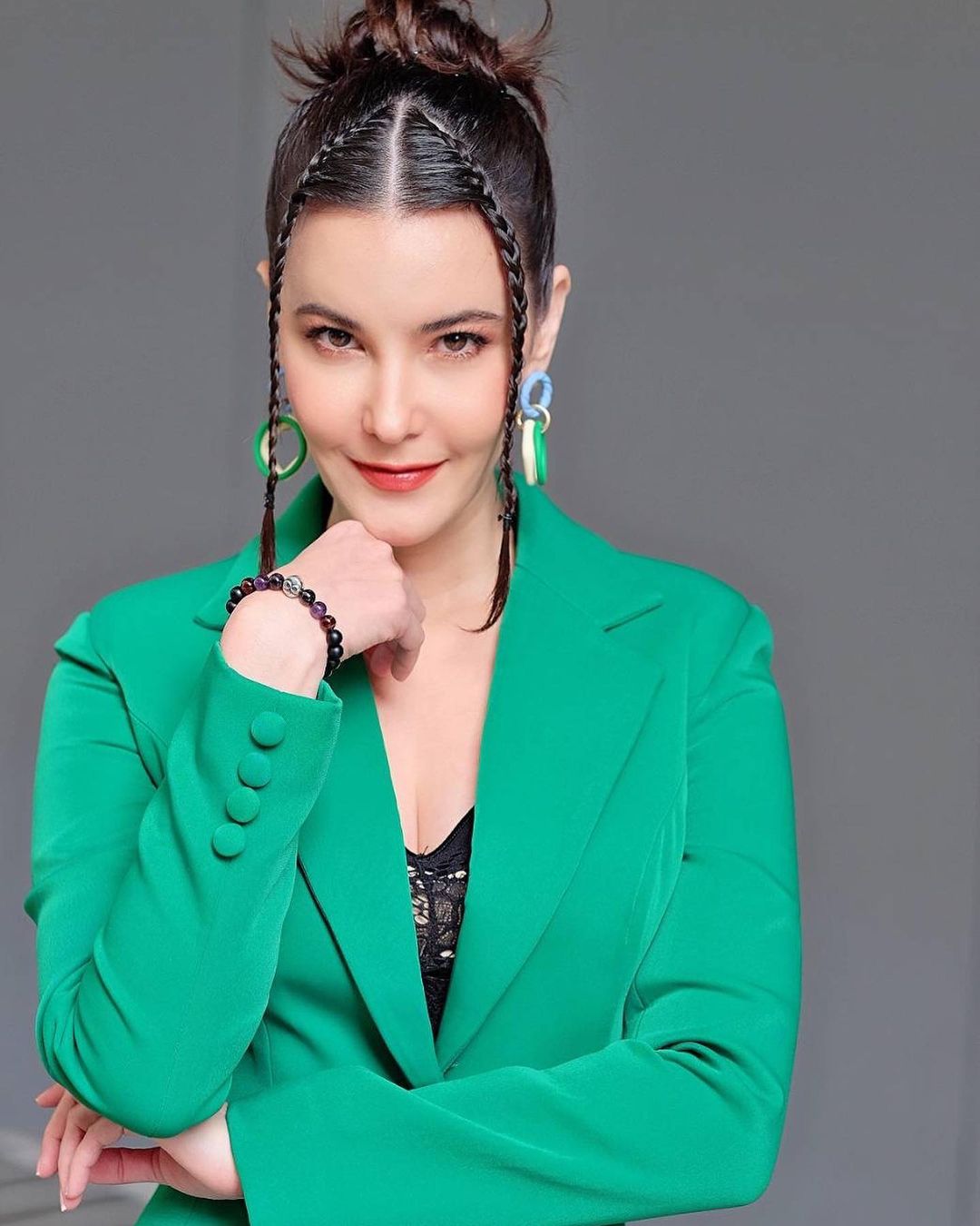 โดนติงหนัก ธัญญ่า ธัญญาเรศ ใช้คำไม่เหมาะสมคัดเลือกนักแสดงซีรีส์วาย