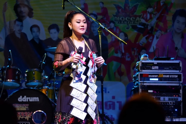 หญิง ธิติกานต์ หมดสัญญาค่ายเก่า เปิดโอกาสให้ตัวเองถ้ามีค่ายเพลงติดต่อมา หญิง ธิติกานต์ หมดสัญญาค่ายเก่า เปิดโอกาสให้ตัวเองถ้ามีค่ายเพลงติดต่อมา