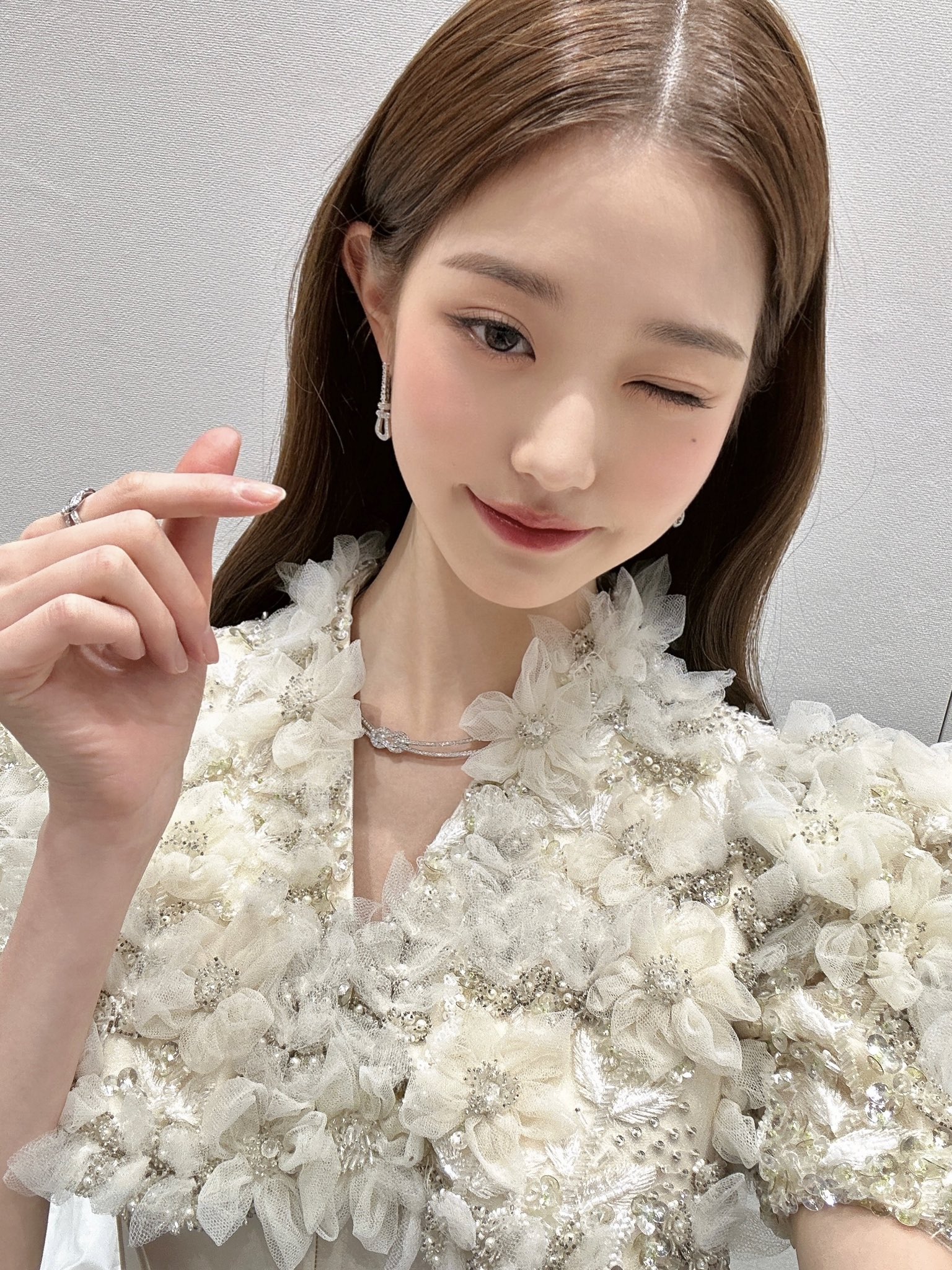 วอนยอง IVE เตรียมอำลาตำแหน่ง MC รายการเพลง Music Bank