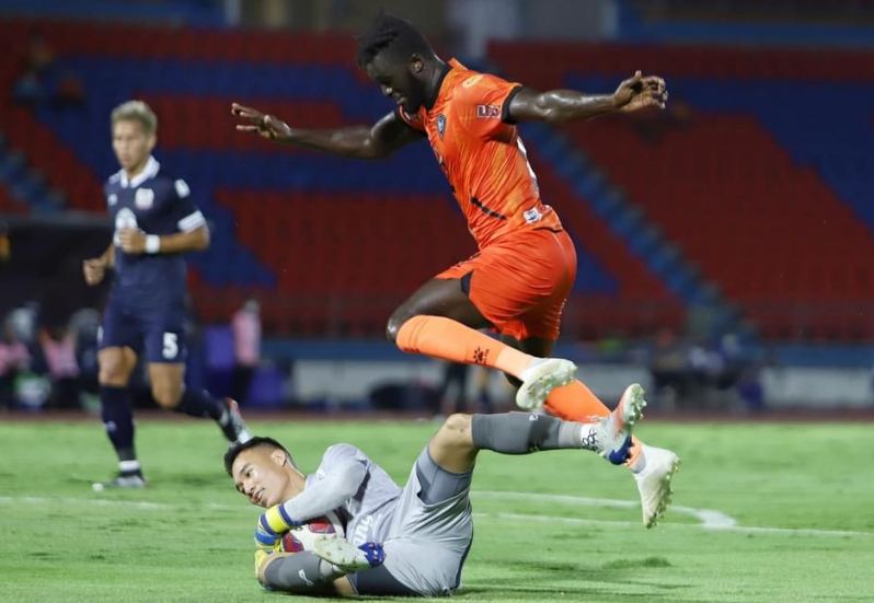 ผลบอลสดไทยลีก1 : บีจี-ขอนแก่นยูฯ , นครราชสีมา-สุพรรณฯ , ราชบุรี-ทรูบียู(เลื่อน)