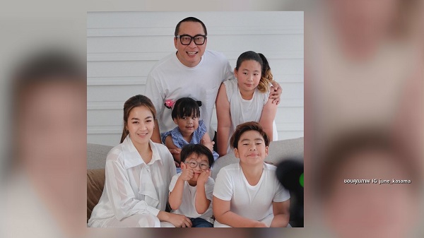 เปิ้ล นาคร เตรียมพาลูกชาย ออก้า ขับเจ็ทสกีข้ามอ่าวไทย (มีคลิป) เปิ้ล นาคร เตรียมพาลูกชาย ออก้า ขับเจ็ทสกีข้ามอ่าวไทย (มีคลิป)