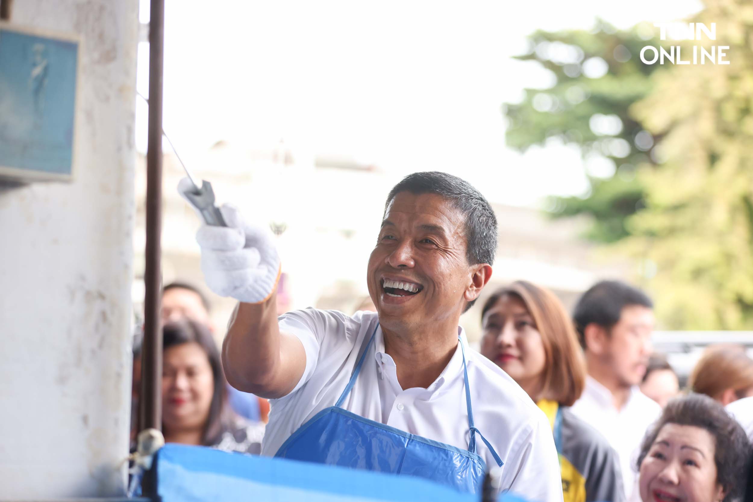 ชัชชาติทาสีปรับภูมิทัศน์ อาคารริมคลองผดุงกรุงเกษมมุ่งสู่โซนระดับโลก ชัชชาติทาสีปรับภูมิทัศน์ อาคารริมคลองผดุงกรุงเกษมมุ่งสู่โซนระดับโลก