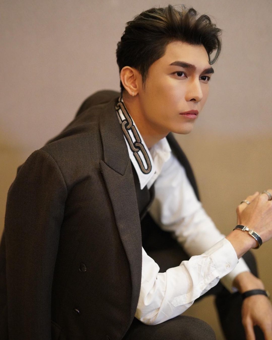 มิว ศุภศิษฏ์ ยอมรับเสียใจ กับกระแสก๊อปปี้มิวสิควิดีโอ มิว ศุภศิษฏ์ ยอมรับเสียใจ กับกระแสก๊อปปี้มิวสิควิดีโอ