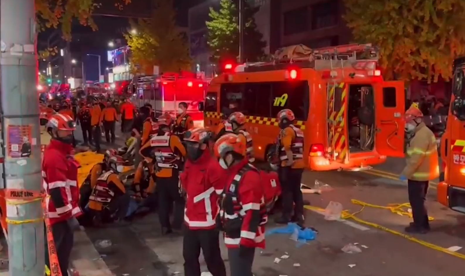  ฮาโลวีนเศร้า! ประธานาธิบดีเกาหลีไว้อาลัยผู้เสียชีวิตที่อิแทวอน  151 ราย