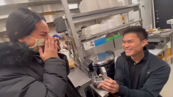 ไมค์ ภิรมย์พร จัดงานบายศรีสู่ขวัญ ต้อนรับลูกสาวกลับเมืองไทย (มีคลิป) ไมค์ ภิรมย์พร จัดงานบายศรีสู่ขวัญ ต้อนรับลูกสาวกลับเมืองไทย (มีคลิป)