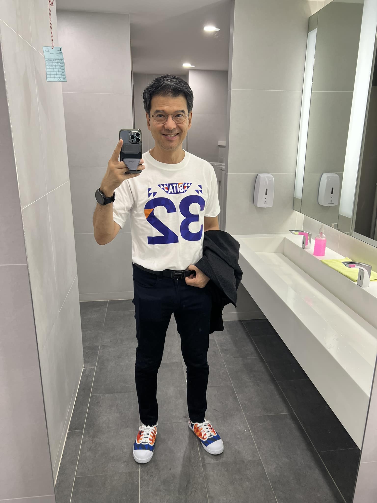 เลือกตั้ง 2566 เปิดประวัติ ศิธา ทิวารี หรือ ผู้พันปุ่น เลือกตั้ง 2566 เปิดประวัติ ศิธา ทิวารี หรือ ผู้พันปุ่น