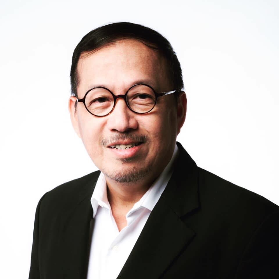 เสนาลิง เผยมิตรภาพนับสิบปีกับรุ่นพี่ เสนาโค้ก พร้อมหาทางช่วยเหลือในแบบพี่น้อง เสนาลิง เผยมิตรภาพนับสิบปีกับรุ่นพี่ เสนาโค้ก พร้อมหาทางช่วยเหลือในแบบพี่น้อง