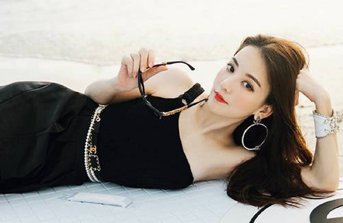 โป๊เกินงาม?!! ภรรยา ‘กัวฟู่เฉิง’ ถูกชาวเน็ตแซะและวิจารณ์ไม่หยุด