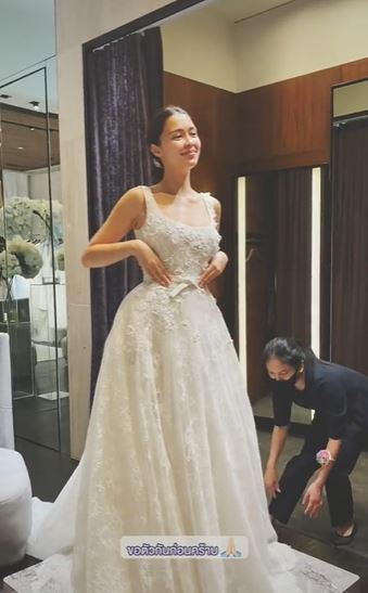 โน้ต วิเศษ ควงว่าที่เจ้าสาว แพทริเซีย ลองชุดแต่งงาน 