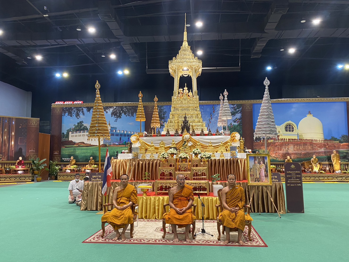 วันวิสาขบูชา 2566 เปิดพิกัด 'สถานที่เวียนเทียน-ไหว้พระ' ต่างหวัดไปทำบุญที่ไหนดี