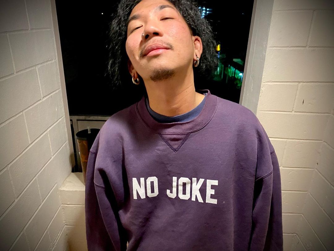 แจ๊ส ชวนชื่น ถูกลูกค้าสาวลวนลามหน้าเวที ชาวเน็ตเดือด! ไม่ให้เกียรติศิลปิน