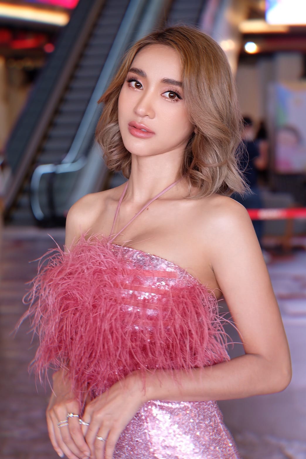 พระเอก ฟ. เปิดใจ หลัง มินดา ออกมาเผยว่าถูกคุกคามข่มขู่ พระเอก ฟ. เปิดใจ หลัง มินดา ออกมาเผยว่าถูกคุกคามข่มขู่