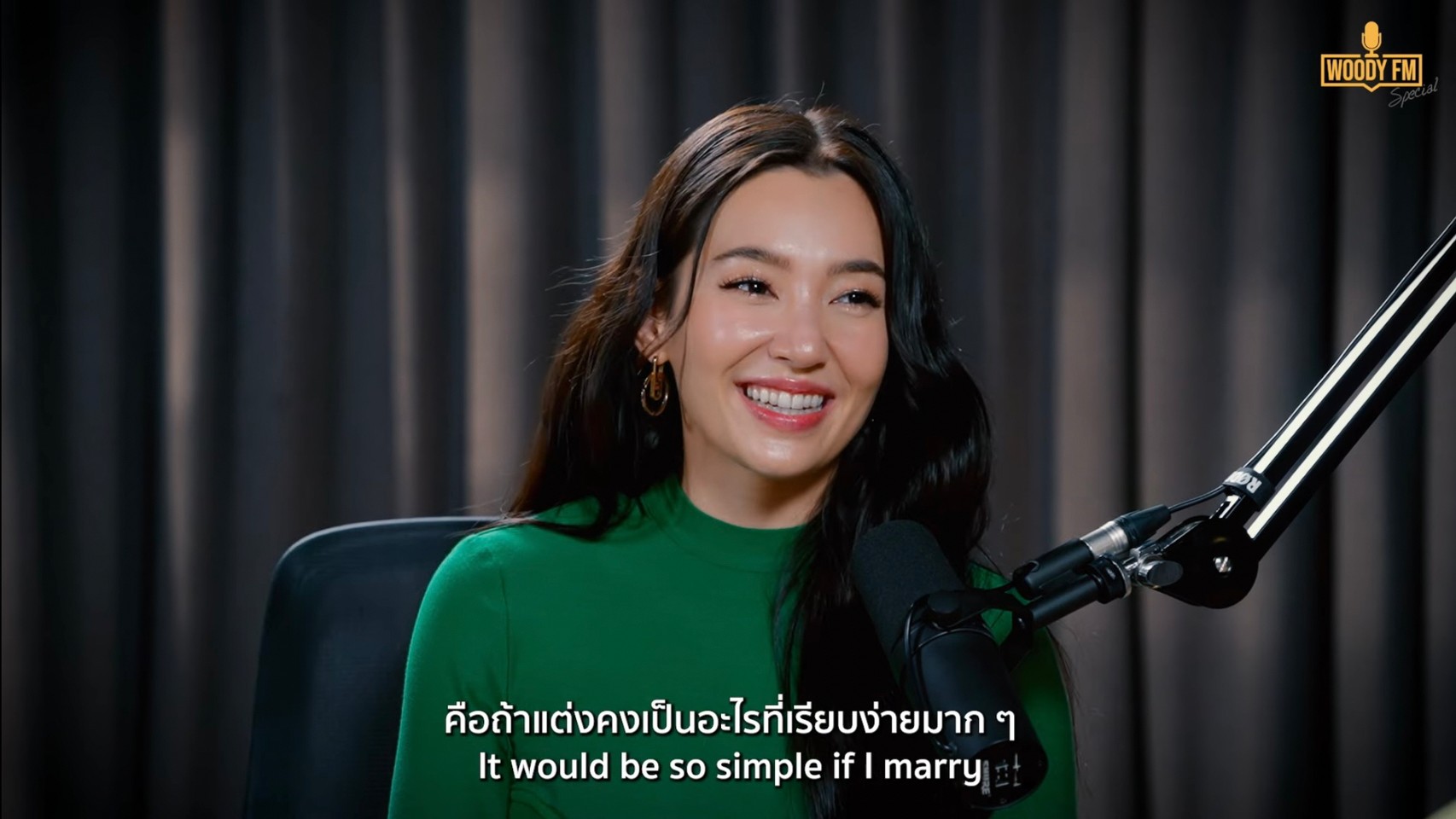 ความสุขที่สุดของ เบลล่า ชีวิตนี้ไม่จำเป็นต้องแต่งงาน? ความสุขที่สุดของ เบลล่า ชีวิตนี้ไม่จำเป็นต้องแต่งงาน?