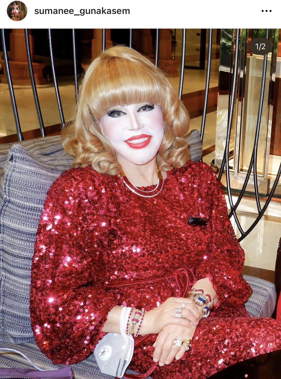 รวยจนอึ้ง คุณสุมณี เผยคลิปเพิ่งเคยจับแบงค์ จับเหรียญ ครั้งแรก!!