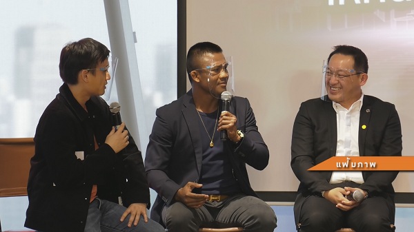 “บัวขาว” ฟิตจัด พร้อมปะทะ “โคตะ” ฟุ้งขอสักแผล เอาใจแฟนคลับ (มีคลิป) “บัวขาว” ฟิตจัด พร้อมปะทะ “โคตะ” ฟุ้งขอสักแผล เอาใจแฟนคลับ (มีคลิป)