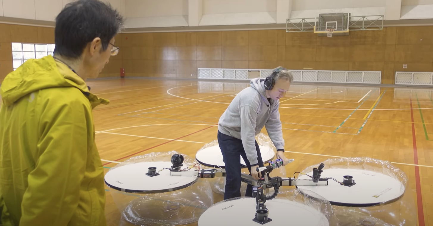 ยูทูบเบอร์บุกบ้านคุณลุงนักประดิษฐ์ชาวญี่ปุ่น ผลิตโฮเวอร์คราฟต์ทำมือ ยูทูบเบอร์บุกบ้านคุณลุงนักประดิษฐ์ชาวญี่ปุ่น ผลิตโฮเวอร์คราฟต์ทำมือ