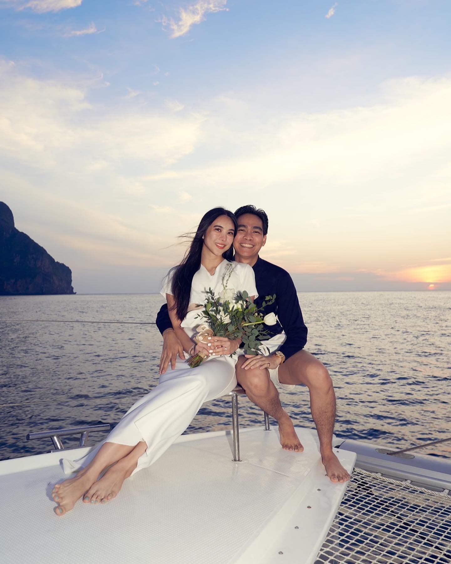 คุกเข่าขอแต่งงาน!! ขนมหวาน เตรียมลั่นระฆังวิวาห์ 