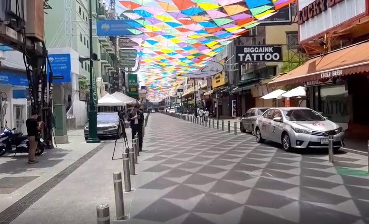 สงกรานต์ 2564 ถนนข้าวสาร เงียบเหงา ไร้เงาผู้คน สงกรานต์ 2564 ถนนข้าวสาร เงียบเหงา ไร้เงาผู้คน