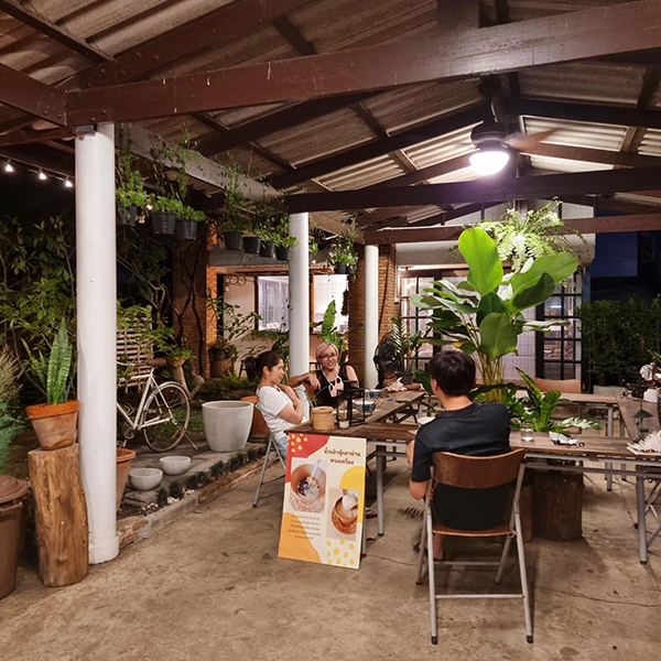 10 คาเฟ่แถวรามคำแหง คาเฟ่สุดเก๋ ห้ามพลาดไปเช็กอิน