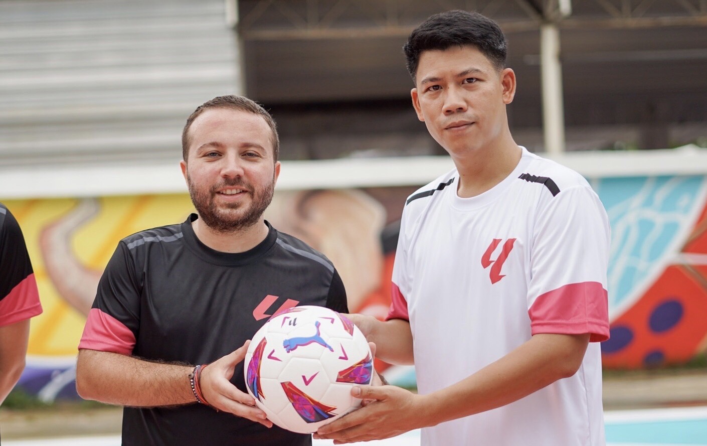 'ลา ลีกา' ประเดิมโปรเจคต์บูรณะสนามฟุตซอลเกาะเกร็ด 'ลา ลีกา' ประเดิมโปรเจคต์บูรณะสนามฟุตซอลเกาะเกร็ด