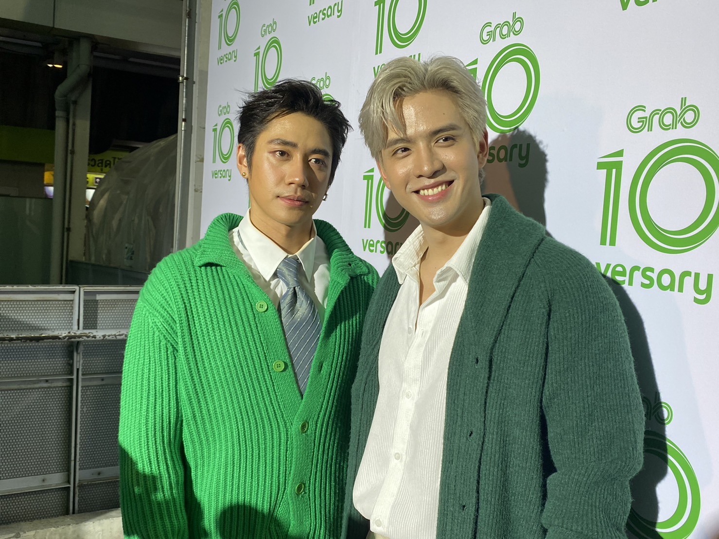 ฟิล์ม-แจม ปลื้มกระแสละครตอนจบ ติดเทรนด์ทวิตเตอร์อันดับ 1 ของโลก