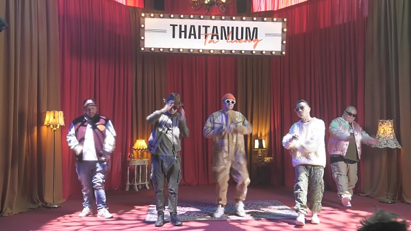 “ไทยเทเนี่ยม” เตรียมปล่อยเพลงทะลึ่งเวอร์ชั่นใหม่ต้นปีหน้า   (มีคลิป)