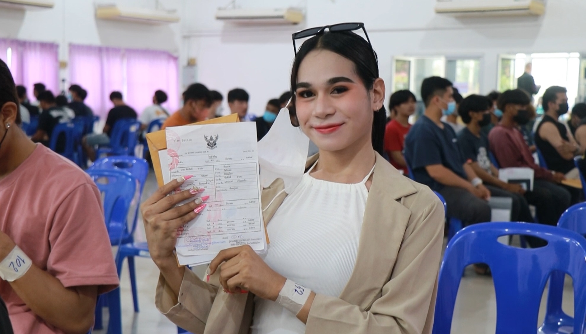เกณฑ์ทหาร 2566 บรรยากาศที่พิษณุโลกมี สาวสอง มารายงานตัวคึกคัก! เกณฑ์ทหาร 2566 บรรยากาศที่พิษณุโลกมี สาวสอง มารายงานตัวคึกคัก!