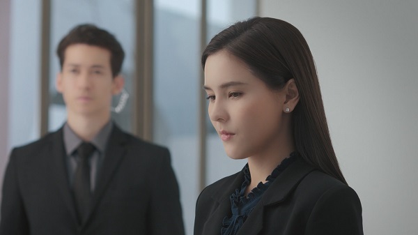 ออม สุชาร์ เผยความรู้สึกหลังกลับมาร่วมงานกับทรูอีกครั้ง (มีคลิป) ออม สุชาร์ เผยความรู้สึกหลังกลับมาร่วมงานกับทรูอีกครั้ง (มีคลิป)