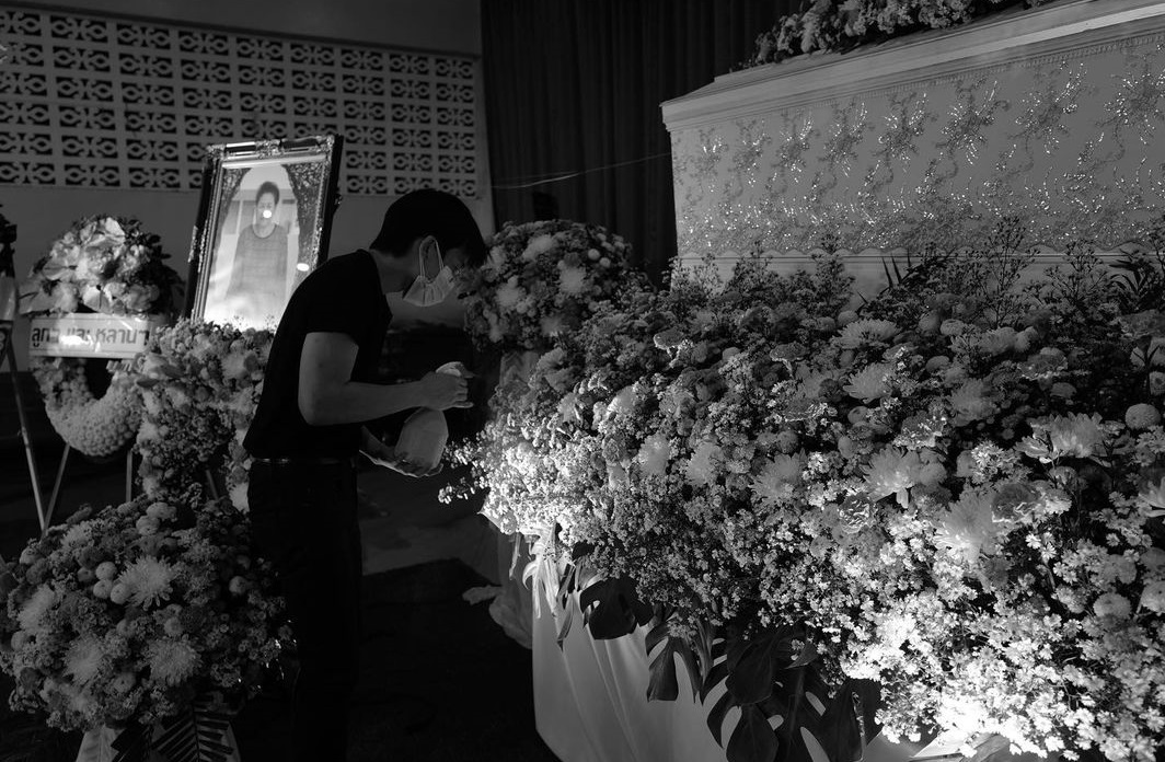 เจมส์ ธีรดนย์ แจ้งข่าวร้าย สูญเสียคุณยายที่รัก เจมส์ ธีรดนย์ แจ้งข่าวร้าย สูญเสียคุณยายที่รัก