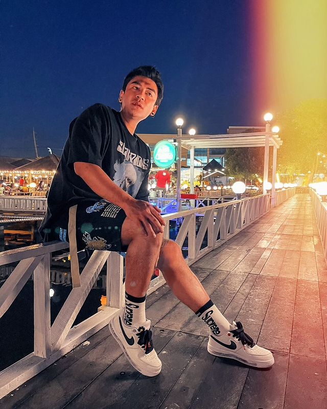 เติ้ล ธนพล ถูกศาลฯ สั่งยึดทรัพย์ หลังผิดเงื่อนไขชำระเงินกู้!! เติ้ล ธนพล ถูกศาลฯ สั่งยึดทรัพย์ หลังผิดเงื่อนไขชำระเงินกู้!!