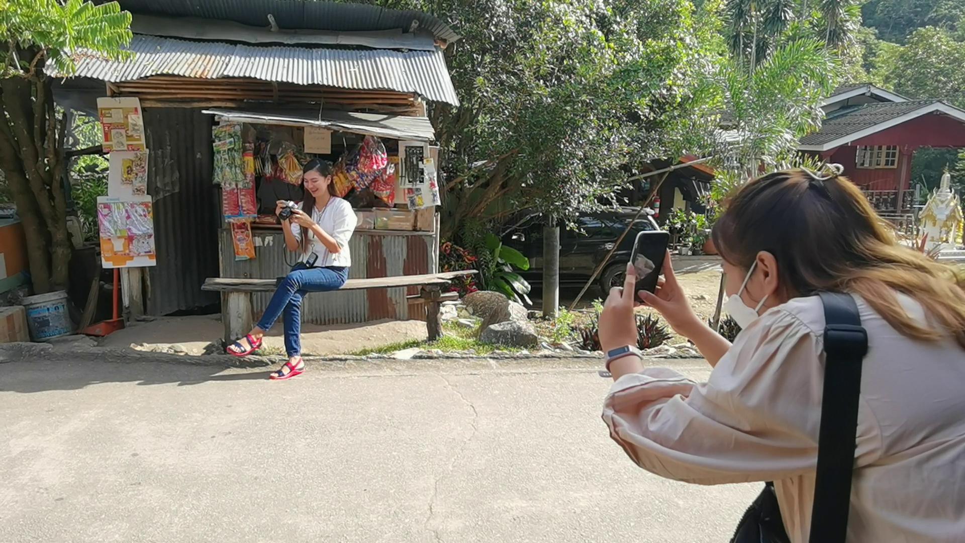 หมู่บ้านมอญห้วยน้ำใส กำลังฮิตที่เที่ยวใหม่ อ.สวนผึ้ง นทท.เรียกแม่กำปอง 2