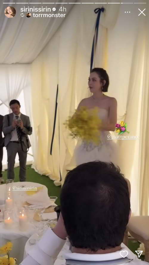 ชิปปิ้ ศิรินทร์ ว่าที่เจ้าสาวคนต่อไป? คว้าช่อดอกไม้งานแต่ง แมท ภีรนีย์ - เฟม ภีมเดช