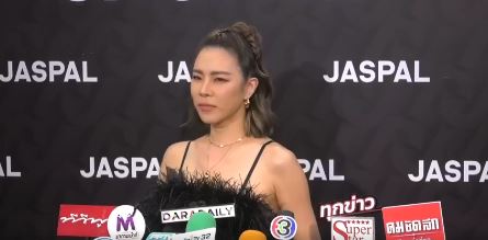คริส หอวัง เผย ไม่ได้ปลงเรื่องความรัก รอใครก็ได้เข้ามาในชีวิต แล้วมีความสุข!!