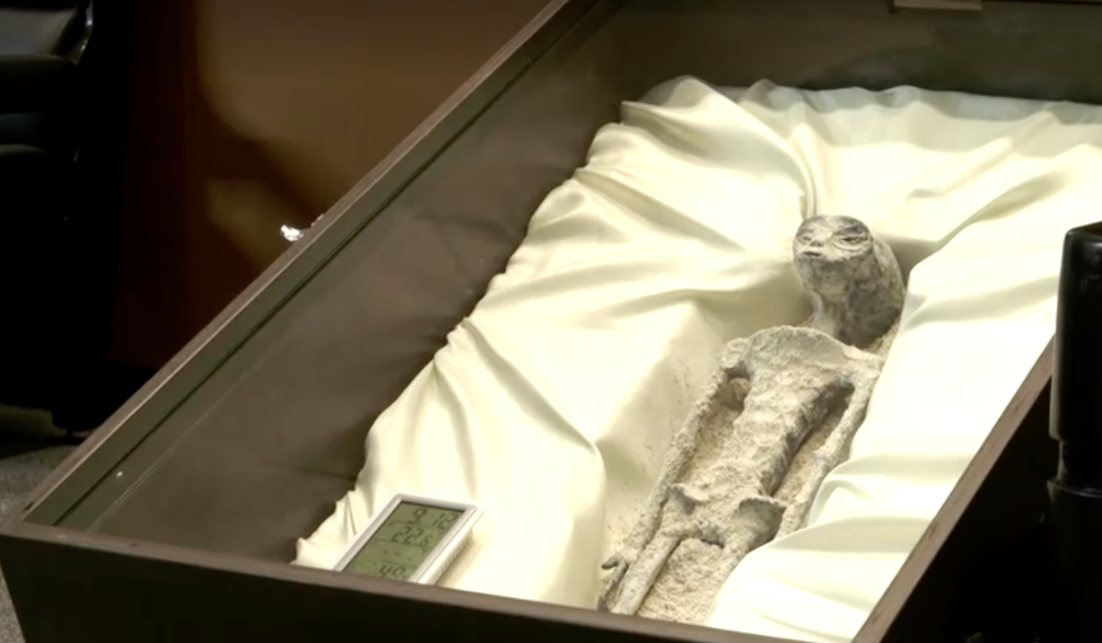 ตะลึง! เผยซากปริศนาคล้าย “มนุษย์ต่างดาว” พิสูจน์แล้วไม่ใช่ DNA ชาวโลก