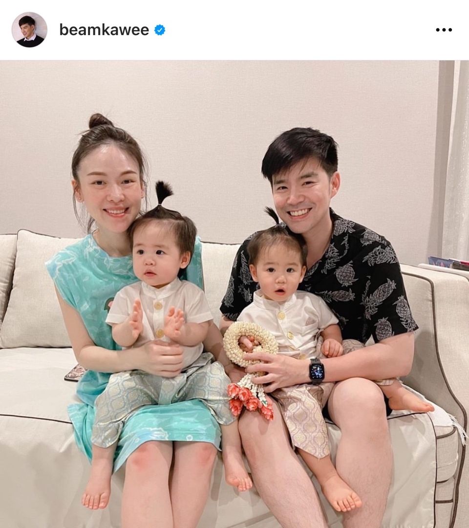 บีม – ออย ควงคู่อัปเดต หลังท้องลูกสาวฝาแฝด 5 เดือน บีม – ออย ควงคู่อัปเดต หลังท้องลูกสาวฝาแฝด 5 เดือน